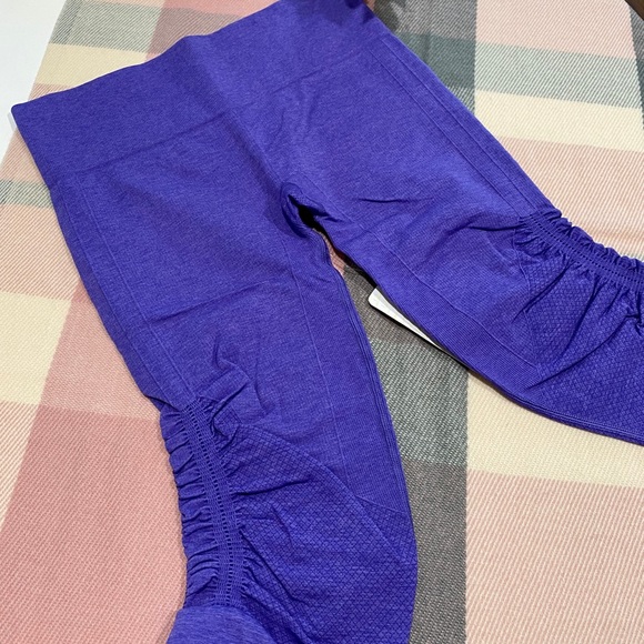NWT Lululemon In The Flow Crop II Heathered Purple - Picture 4 of 10